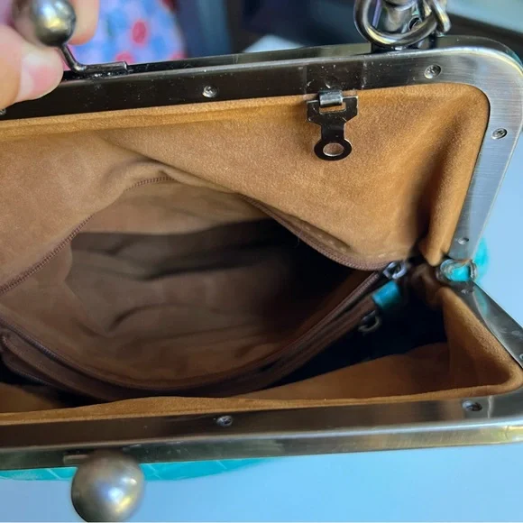 Patricia Nash Laureana Leather Kiss-lock Hand/Crossbody Bag With Chain P823311 - Picture 10 of 16